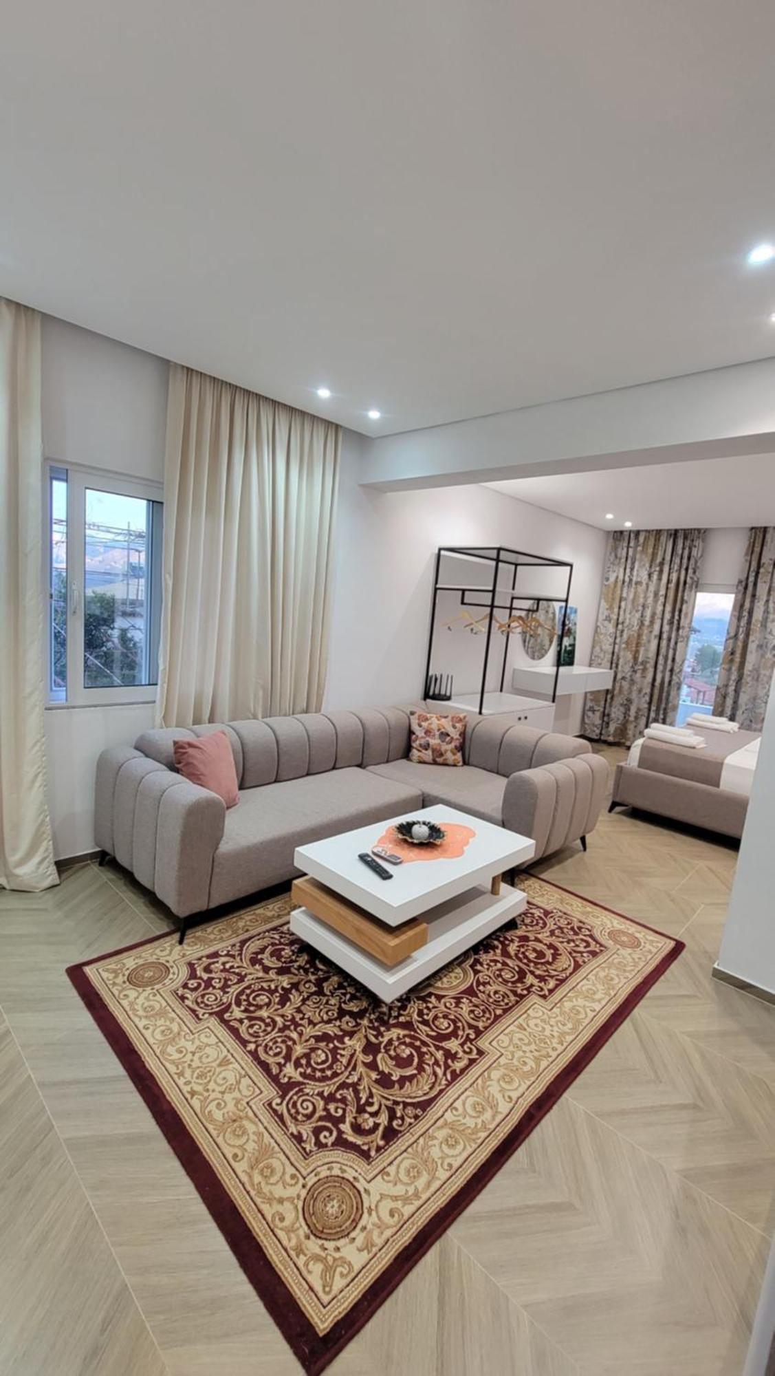 Luxury Studio's J&m * Sarande